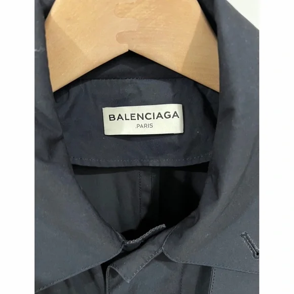 BALENCIAGA FW16 Runway trench coat
